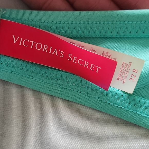 Victorias Secret Bikini Top - Picture 3 of 3